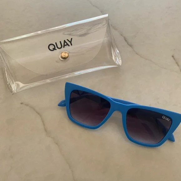 Quay Blue Sunglasses - Picture 1 of 3